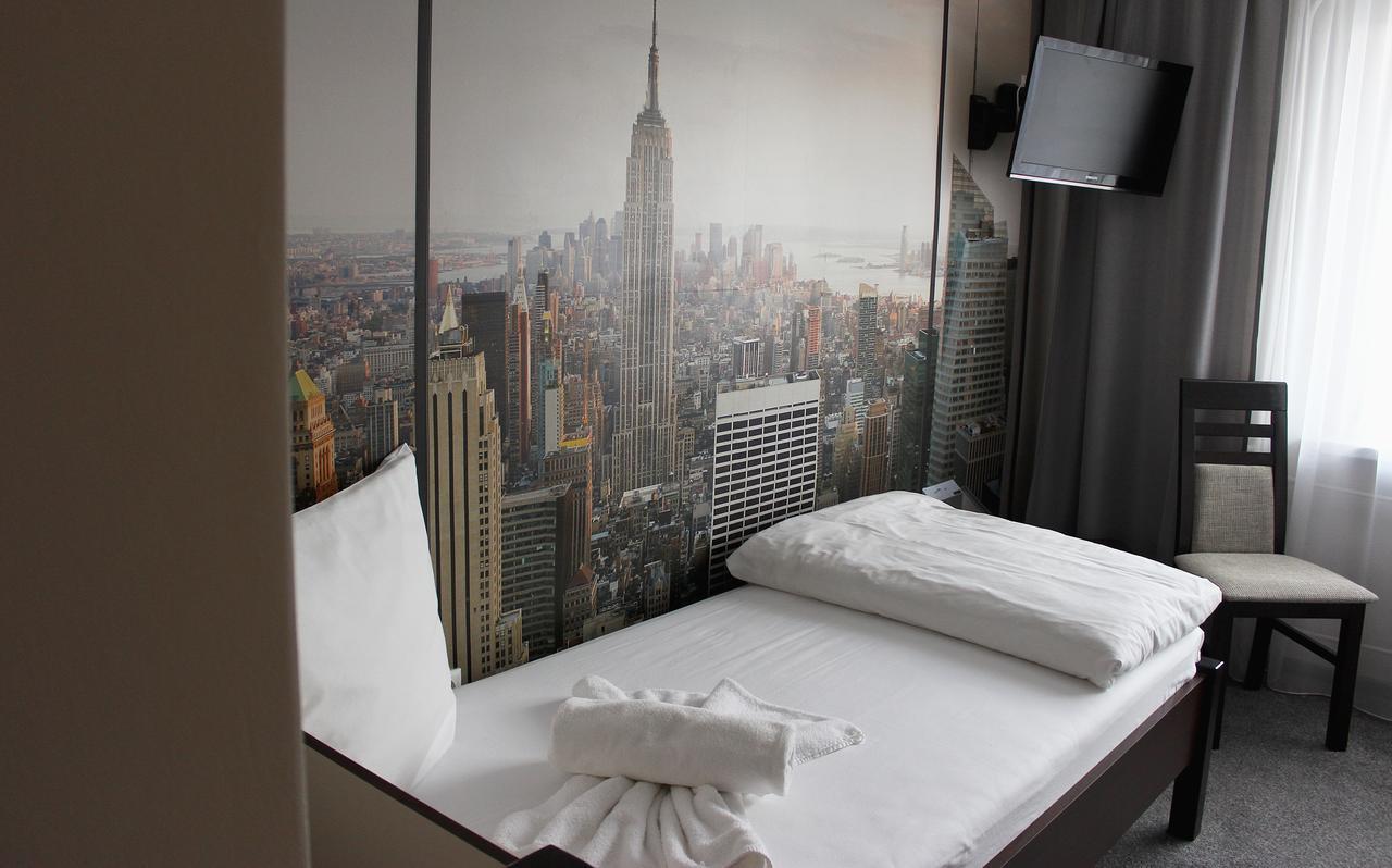 Hotel City